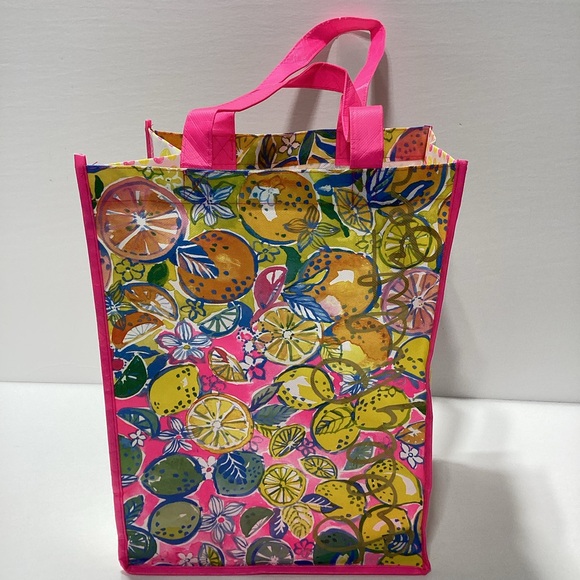 Lilly Pulitzer Shopping Tote Plastic Vinyl Washable Tote Bag Pink Grapefruit - Picture 10 of 11